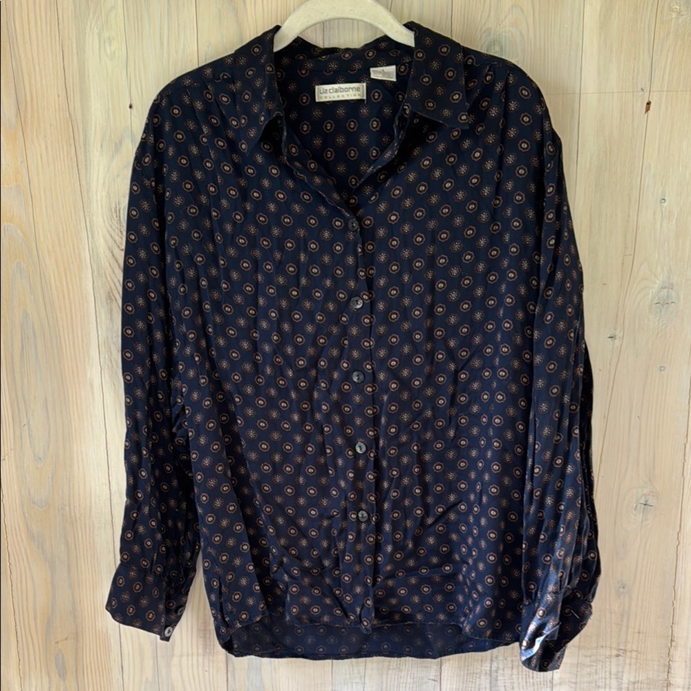 Liz Claiborne Navy Medallion Print Blouse